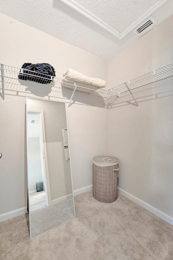 Zenhomes In Heart Of Brandon Convenient Location Екстер'єр фото